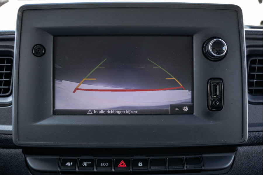Renault Master 2.3dCi 146PK | Bakwagen met Laadklep | LED | Carplay | Camera | Cruise