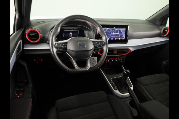 Seat Arona 1.0 TSI FR Business Intense | Navigatie | Led | Parkeersensoren | Apple Carplay & Android Auto |