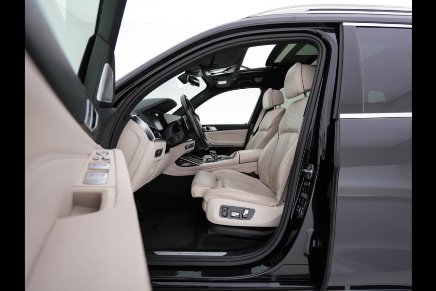 BMW X7 xDrive40i High Executive [ 7-Pers. ] *PANO | LEATHER | LASER-LIGHT | HEAD-UP | ADAPTIVE-CRUISE | BLINDSPOT | SOFT-CLOSE | BOWERS&WILKINS | MEMORY-PACK | DIGI-COCKPIT | KEYLESS | DAB+ | CAMERA | HEATED-COMFORTSEATS | 20''ALU*