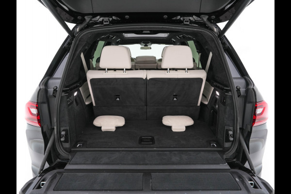 BMW X7 xDrive40i High Executive [ 7-Pers. ] *PANO | LEATHER | LASER-LIGHT | HEAD-UP | ADAPTIVE-CRUISE | BLINDSPOT | SOFT-CLOSE | BOWERS&WILKINS | MEMORY-PACK | DIGI-COCKPIT | KEYLESS | DAB+ | CAMERA | HEATED-COMFORTSEATS | 20''ALU*