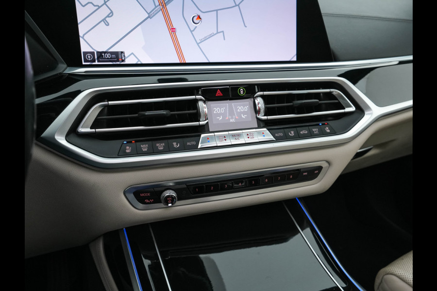 BMW X7 xDrive40i High Executive [ 7-Pers. ] *PANO | LEATHER | LASER-LIGHT | HEAD-UP | ADAPTIVE-CRUISE | BLINDSPOT | SOFT-CLOSE | BOWERS&WILKINS | MEMORY-PACK | DIGI-COCKPIT | KEYLESS | DAB+ | CAMERA | HEATED-COMFORTSEATS | 20''ALU*