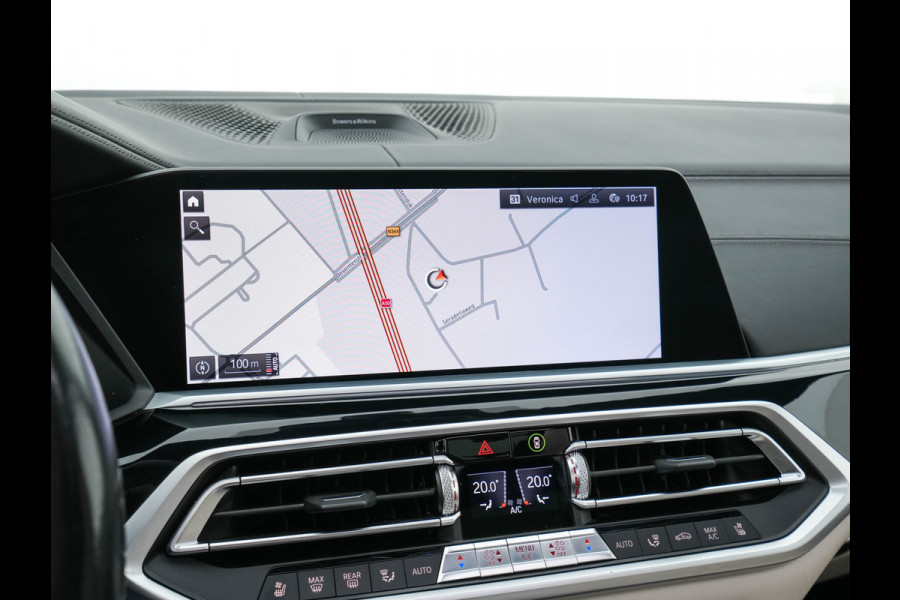 BMW X7 xDrive40i High Executive [ 7-Pers. ] *PANO | LEATHER | LASER-LIGHT | HEAD-UP | ADAPTIVE-CRUISE | BLINDSPOT | SOFT-CLOSE | BOWERS&WILKINS | MEMORY-PACK | DIGI-COCKPIT | KEYLESS | DAB+ | CAMERA | HEATED-COMFORTSEATS | 20''ALU*