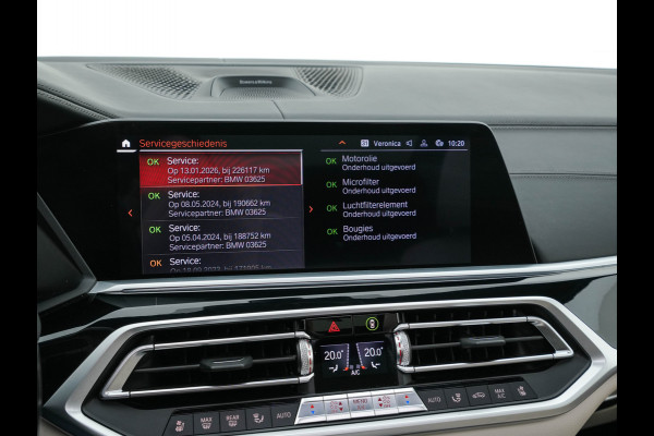BMW X7 xDrive40i High Executive [ 7-Pers. ] *PANO | LEATHER | LASER-LIGHT | HEAD-UP | ADAPTIVE-CRUISE | BLINDSPOT | SOFT-CLOSE | BOWERS&WILKINS | MEMORY-PACK | DIGI-COCKPIT | KEYLESS | DAB+ | CAMERA | HEATED-COMFORTSEATS | 20''ALU*
