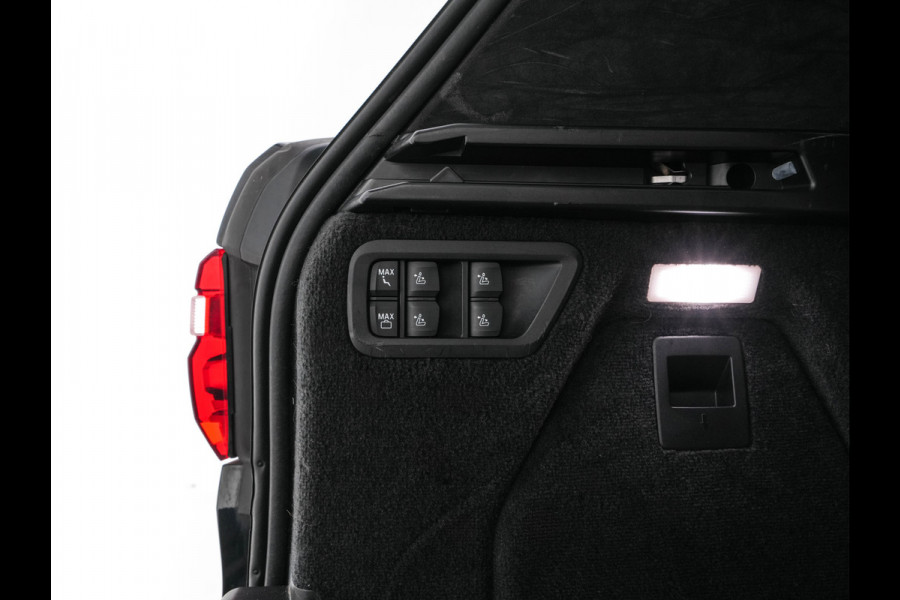 BMW X7 xDrive40i High Executive [ 7-Pers. ] *PANO | LEATHER | LASER-LIGHT | HEAD-UP | ADAPTIVE-CRUISE | BLINDSPOT | SOFT-CLOSE | BOWERS&WILKINS | MEMORY-PACK | DIGI-COCKPIT | KEYLESS | DAB+ | CAMERA | HEATED-COMFORTSEATS | 20''ALU*