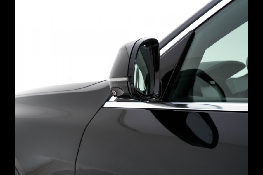 BMW X7 xDrive40i High Executive [ 7-Pers. ] *PANO | LEATHER | LASER-LIGHT | HEAD-UP | ADAPTIVE-CRUISE | BLINDSPOT | SOFT-CLOSE | BOWERS&WILKINS | MEMORY-PACK | DIGI-COCKPIT | KEYLESS | DAB+ | CAMERA | HEATED-COMFORTSEATS | 20''ALU*