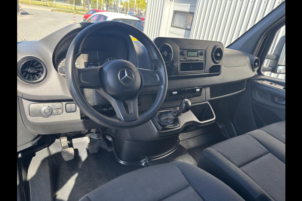 Mercedes-Benz Sprinter 311 2.2 CDI*ECC*3-PERS*BAKWAGEN*LAADKLEP*