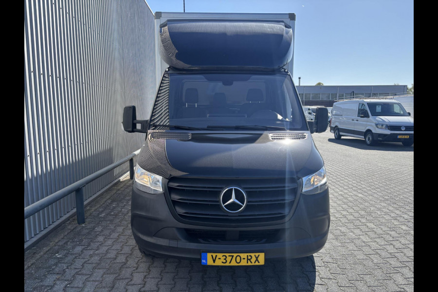 Mercedes-Benz Sprinter 311 2.2 CDI*ECC*3-PERS*BAKWAGEN*LAADKLEP*
