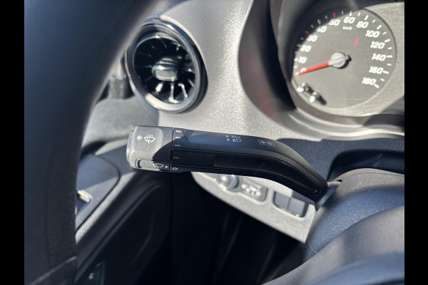 Mercedes-Benz Sprinter 311 2.2 CDI*ECC*3-PERS*BAKWAGEN*LAADKLEP*