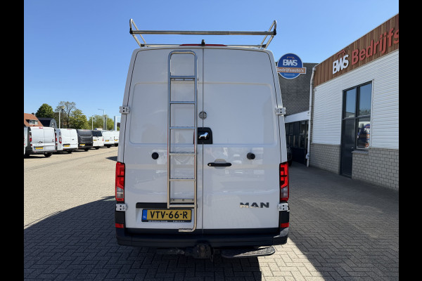 MAN TGE 35 2.0 140pk Standaard automaat L2H2 Hoog / vaste prijs rijklaar € 24.950 ex btw / lease vanaf € 407 / airco / cruise / navi / camera / euro 6 / bpm vrij / imperial + trap / trekhaak !