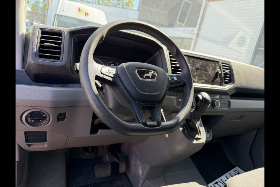 MAN TGE 35 2.0 140pk Standaard automaat L2H2 Hoog / vaste prijs rijklaar € 24.950 ex btw / lease vanaf € 407 / airco / cruise / navi / camera / euro 6 / bpm vrij / imperial + trap / trekhaak !