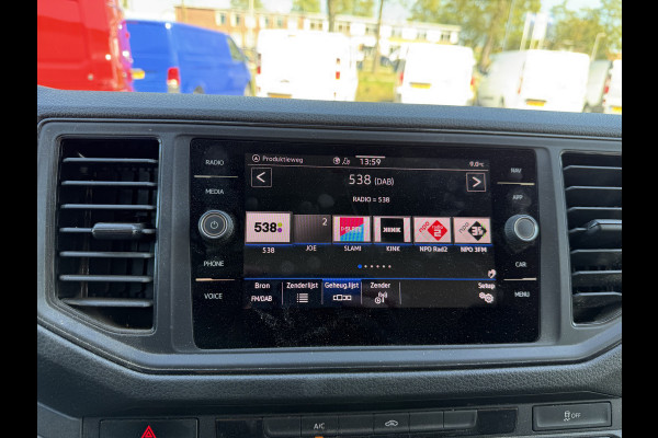 MAN TGE 35 2.0 140pk Standaard automaat L2H2 Hoog / vaste prijs rijklaar € 24.950 ex btw / lease vanaf € 407 / airco / cruise / navi / camera / euro 6 / bpm vrij / imperial + trap / trekhaak !