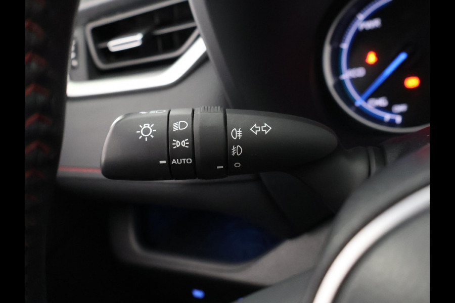 Toyota RAV4 2.5 Plug-in Hybrid AWD Bi-Tone Plus | 1500 KG trekgewicht | JBL Audio | Stoelverwarming & ventilatie | Memory Seats | Schuif-/Kanteldak | Navigatie