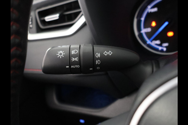 Toyota RAV4 2.5 Plug-in Hybrid AWD Bi-Tone Plus | 1500 KG trekgewicht | JBL Audio | Stoelverwarming & ventilatie | Memory Seats | Schuif-/Kanteldak | Navigatie