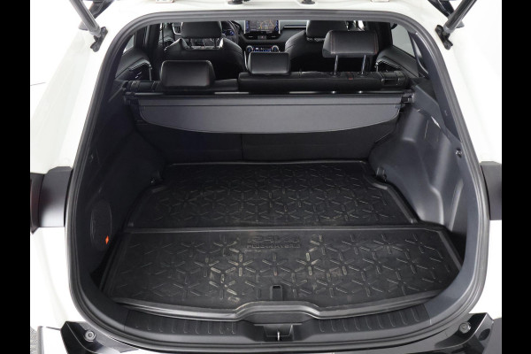 Toyota RAV4 2.5 Plug-in Hybrid AWD Bi-Tone Plus | 1500 KG trekgewicht | JBL Audio | Stoelverwarming & ventilatie | Memory Seats | Schuif-/Kanteldak | Navigatie