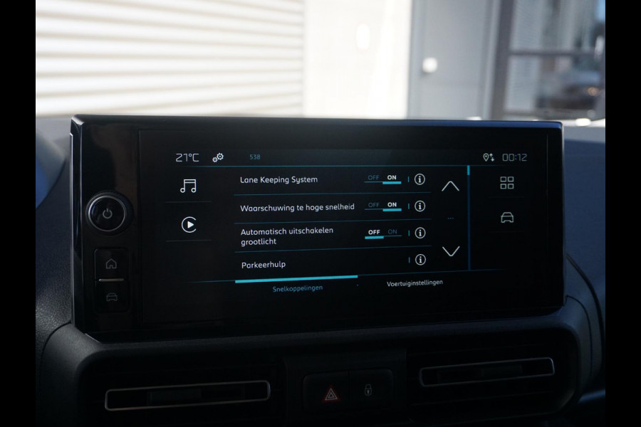 Peugeot e-Partner L2 50 kWh | 0% rente | camera | Apple Carplay/Android Auto | betimmering | Eco LED koplampen | Comfort stoel | rijklaarprijs