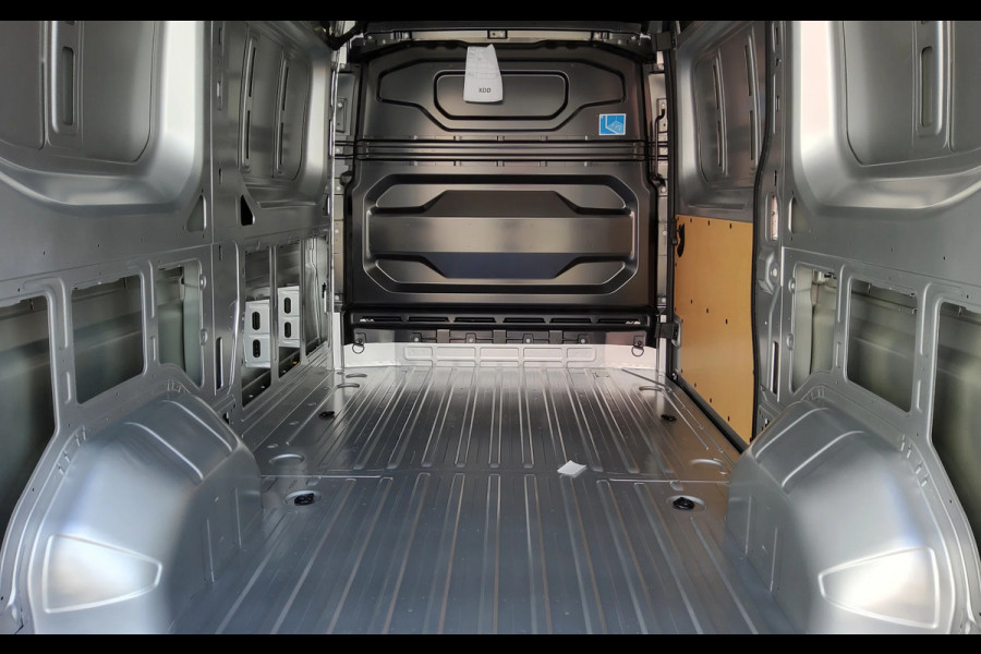 Renault Master 170.35 L2H2 - V-55-LKG - GESLOTEN GRIJS METALLIC - EURO 6 - BPM VRIJ!