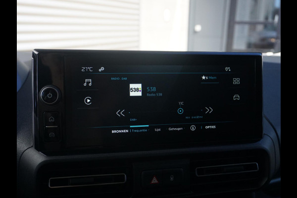 Peugeot e-Partner L2 50 kWh | camera | Apple Carplay/Android Auto | betimmering | Eco LED koplampen | Comfort stoel | rijklaarprijs
