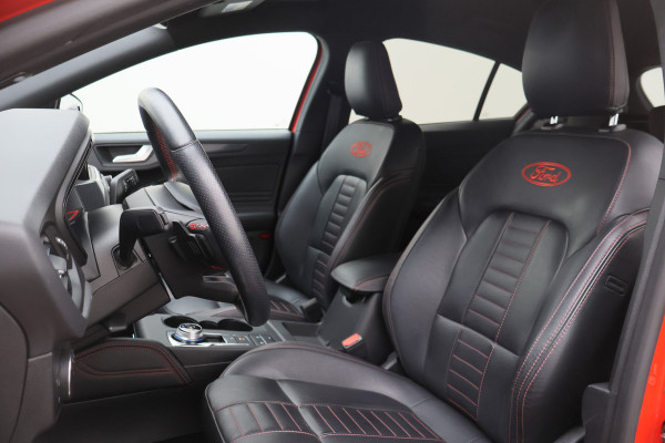 Ford Focus 1.5 EcoBoost ST Line Business Leer, B&O, Apple CarPlay, ACC, Keyless, 18" LM Velgen