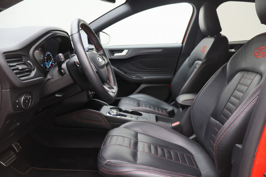Ford Focus 1.5 EcoBoost ST Line Business Leer, B&O, Apple CarPlay, ACC, Keyless, 18" LM Velgen
