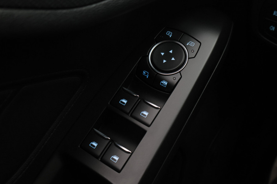 Ford Focus 1.5 EcoBoost ST Line Business Leer, B&O, Apple CarPlay, ACC, Keyless, 18" LM Velgen