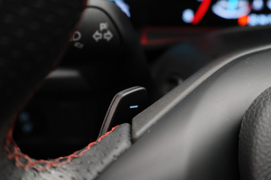 Ford Focus 1.5 EcoBoost ST Line Business Leer, B&O, Apple CarPlay, ACC, Keyless, 18" LM Velgen