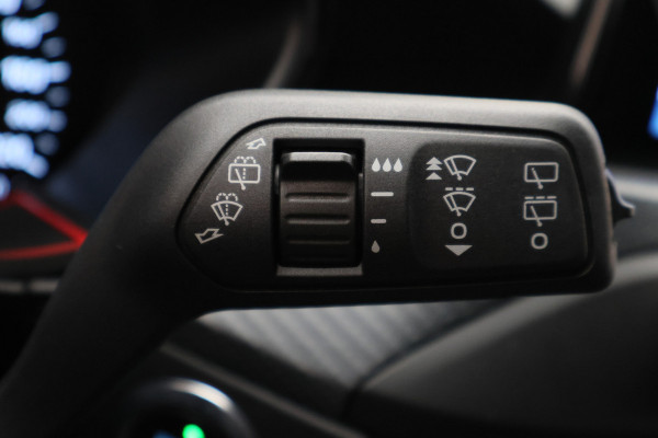 Ford Focus 1.5 EcoBoost ST Line Business Leer, B&O, Apple CarPlay, ACC, Keyless, 18" LM Velgen
