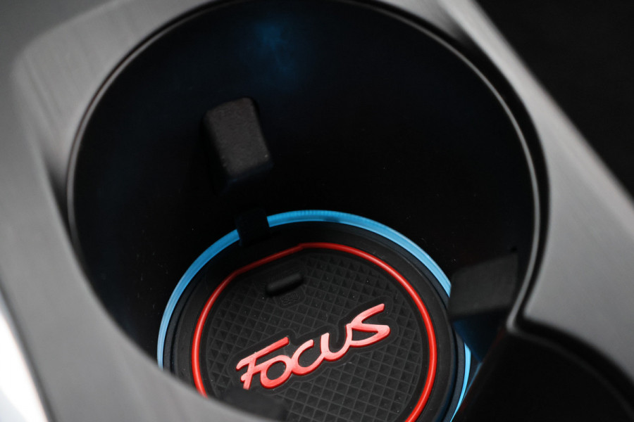 Ford Focus 1.5 EcoBoost ST Line Business Leer, B&O, Apple CarPlay, ACC, Keyless, 18" LM Velgen
