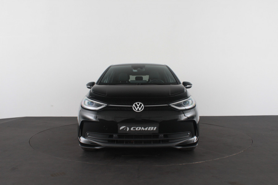 Volkswagen ID.3 Pro Business 59 kWh > Warmtepomp!/Trekhaak/19inch/Grenadilla Black...