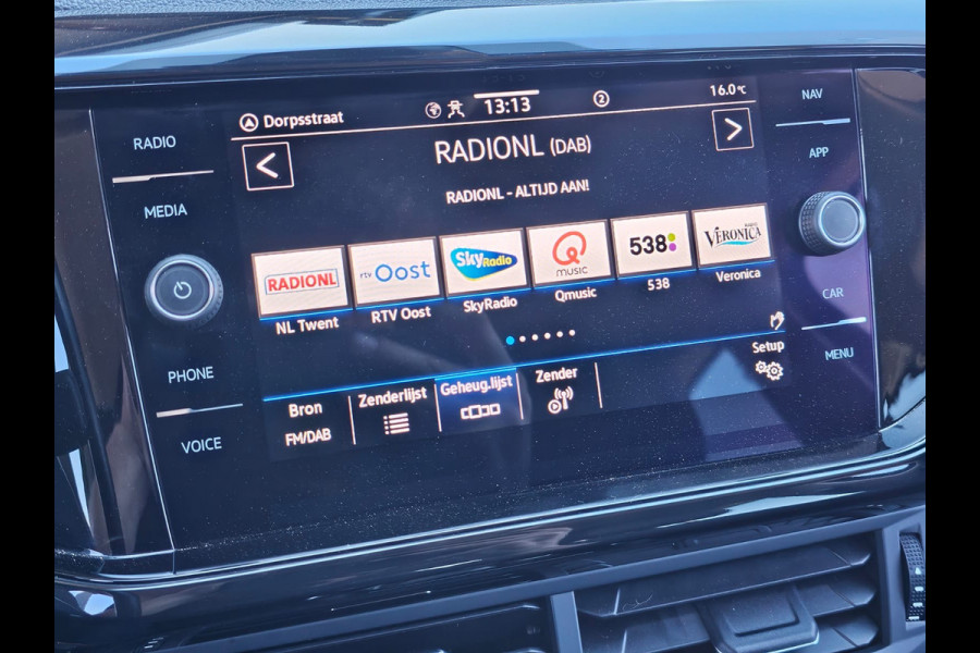 Volkswagen T-Cross 1.0 TSI Style | Automaat | LED | Stoelverwarming | App-connect | ACC | Blind spot | Black Design pakket |