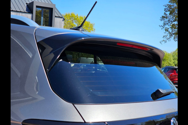 Volkswagen T-Cross 1.0 TSI Style | Automaat | LED | Stoelverwarming | App-connect | ACC | Blind spot | Black Design pakket |