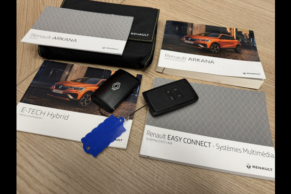 Renault Arkana 1.6 E-Tech Hybrid R.S. Line Camera + PDC Stoel-Stuur verwarming Carplay Navigatie Elektrische stoelen