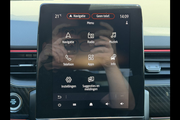 Renault Arkana 1.6 E-Tech Hybrid R.S. Line Camera + PDC Stoel-Stuur verwarming Carplay Navigatie Elektrische stoelen