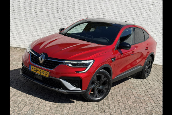 Renault Arkana 1.6 E-Tech Hybrid R.S. Line Camera + PDC Stoel-Stuur verwarming Carplay Navigatie Elektrische stoelen