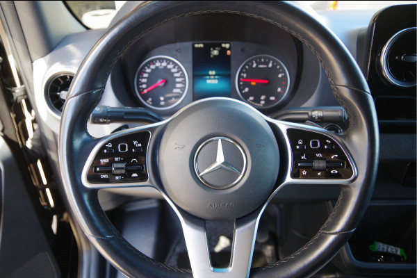 Mercedes-Benz Sprinter 319 3.0 CDI V6 L3H2 AUT. LED, 3.5T TREKHAAK, STOELVERWARMING, ADAPT. CRUISE, MBUX 10'', CAMERA, NAVI, CLIMA
