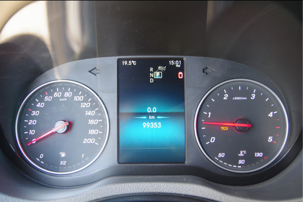 Mercedes-Benz Sprinter 319 3.0 CDI V6 L3H2 AUT. LED, 3.5T TREKHAAK, STOELVERWARMING, ADAPT. CRUISE, MBUX 10'', CAMERA, NAVI, CLIMA