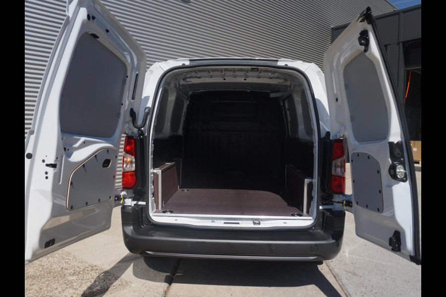 Peugeot e-Partner L2 50 kWh | 0% rente | camera | Apple Carplay | laadruimtebetimmering | ECO LED koplampen | Comfort stoel | rijklaarprijs