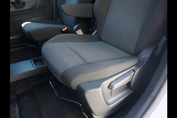 Peugeot e-Partner L2 50 kWh | 0% rente | camera | Apple Carplay | laadruimtebetimmering | ECO LED koplampen | Comfort stoel | rijklaarprijs