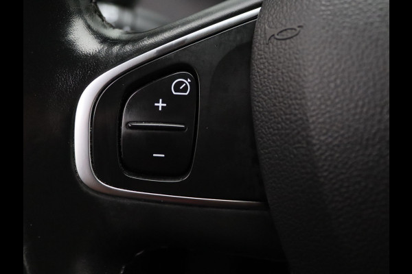 Renault Captur TCe Intens 150pk Camera | Cruise | Navi | Parkeersens. v+a | Trekhaak
