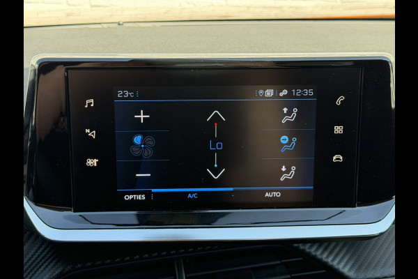 Peugeot 2008 1.2 PureTech Automaat Camera Cruise Clima Navigatie Carplay Lane Assist Led