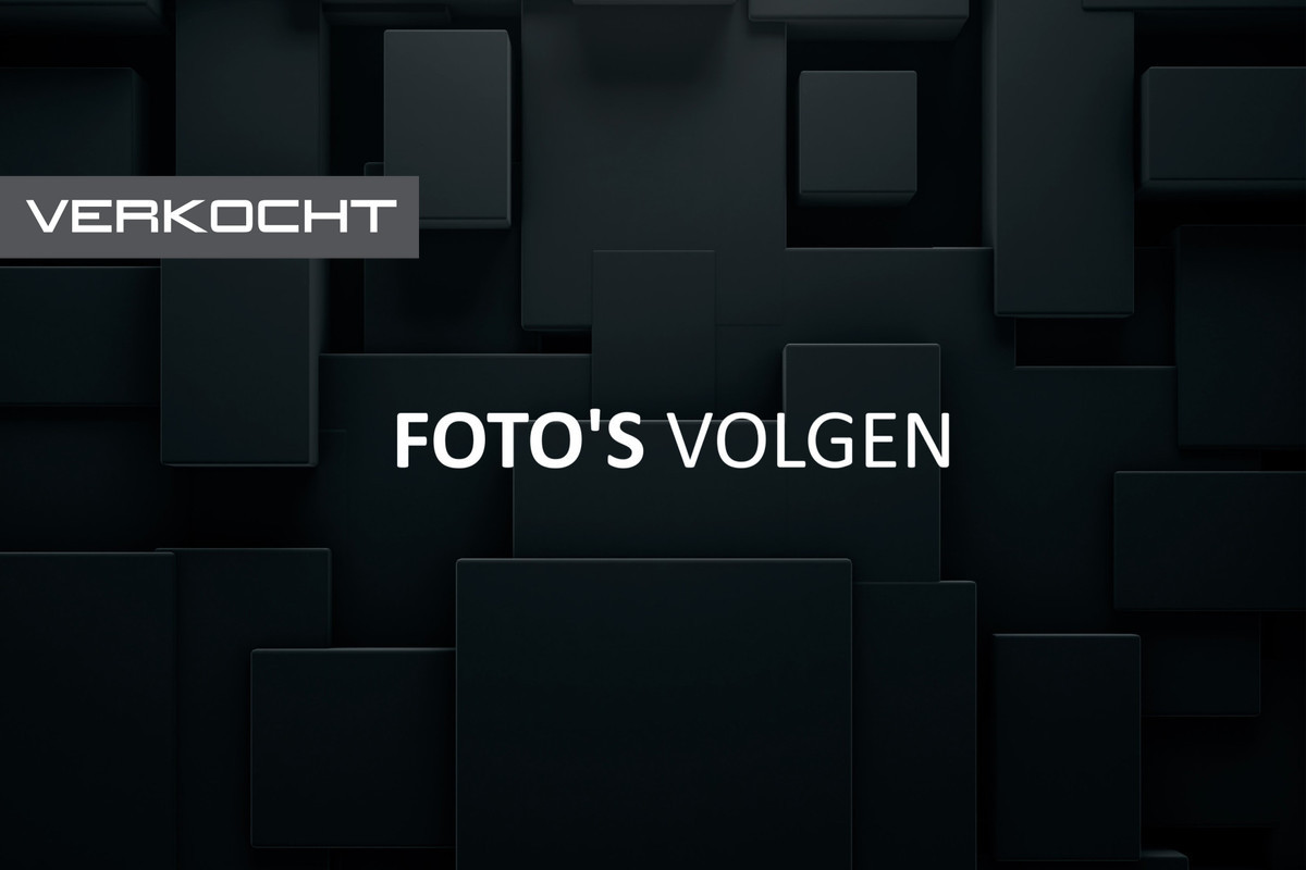 Audi e-tron Sportback 50 quattro S edition 71 kWh S-Line | Panoramadak | Bang & Olufsen | Head-Up Display | Adaptive Cruise Control | Stoelverwarming | Keyless | Luchtvering | Ambiance Verlichting | Nachtzicht | Camera | B&O