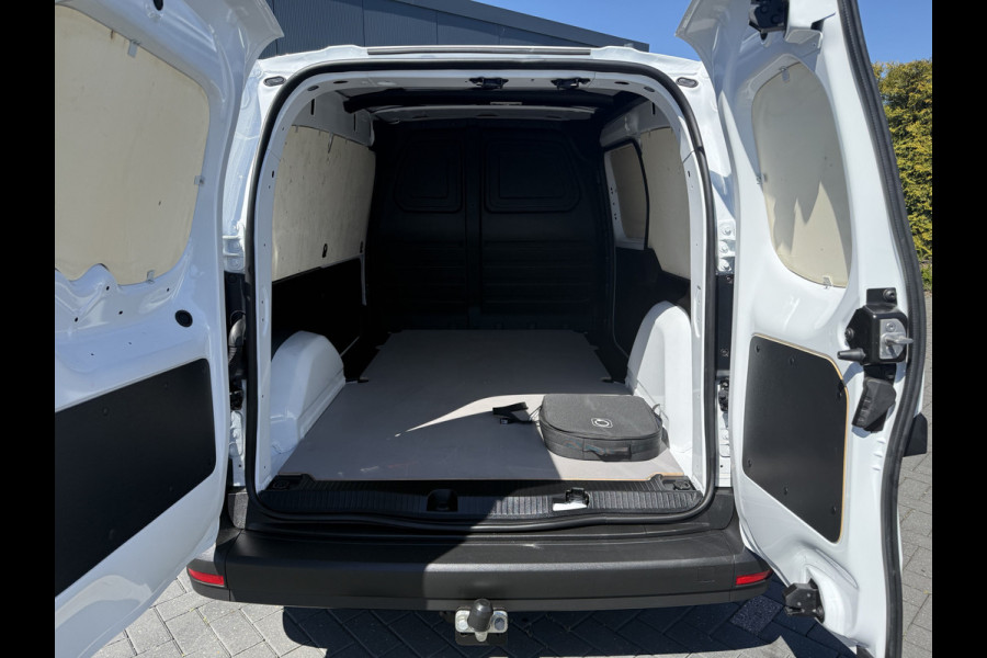 Mercedes-Benz eCitan 51 kWh / L2H1 / TREKHAAK / 3-ZITS / **7.812 KM!!** / CAMERA / CRUISE / ECC / CARPLAY