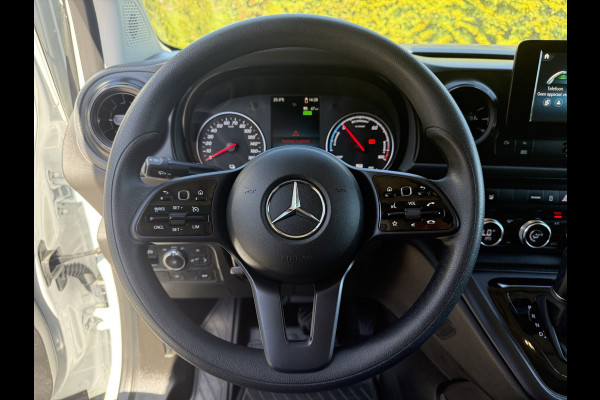 Mercedes-Benz eCitan 51 kWh / L2H1 / TREKHAAK / 3-ZITS / **7.812 KM!!** / CAMERA / CRUISE / ECC / CARPLAY