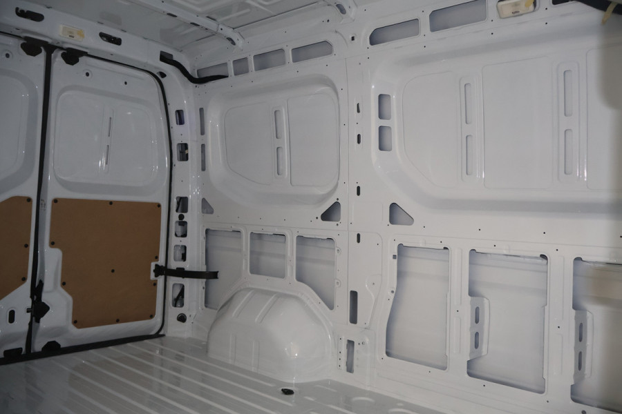 Renault Master 2.0 dCi 170pk L2 H2 Nieuw Model Navigatie Camera Blind Spot 270gr Deuren