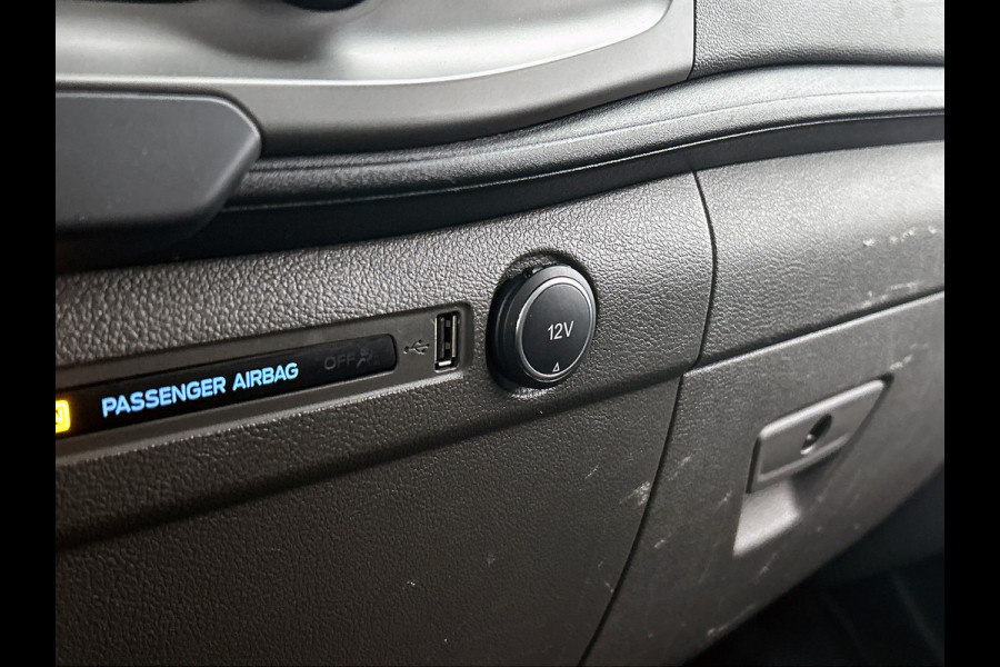 Ford Transit Custom 320 TDCI Automaat 131PK L2H1 / 2x Schuifdeur / Trekhaak / Pdc.+Camera / Safety & Comfort Pack / Navigatie / Apk 02-2027