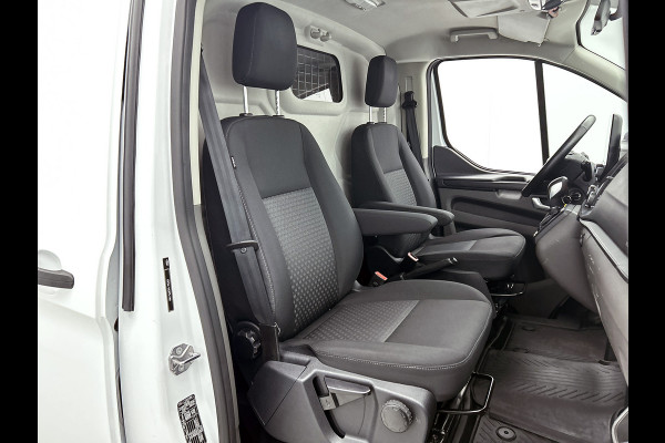 Ford Transit Custom 320 TDCI Automaat 131PK L2H1 / 2x Schuifdeur / Trekhaak / Pdc.+Camera / Safety & Comfort Pack / Navigatie / Apk 02-2027