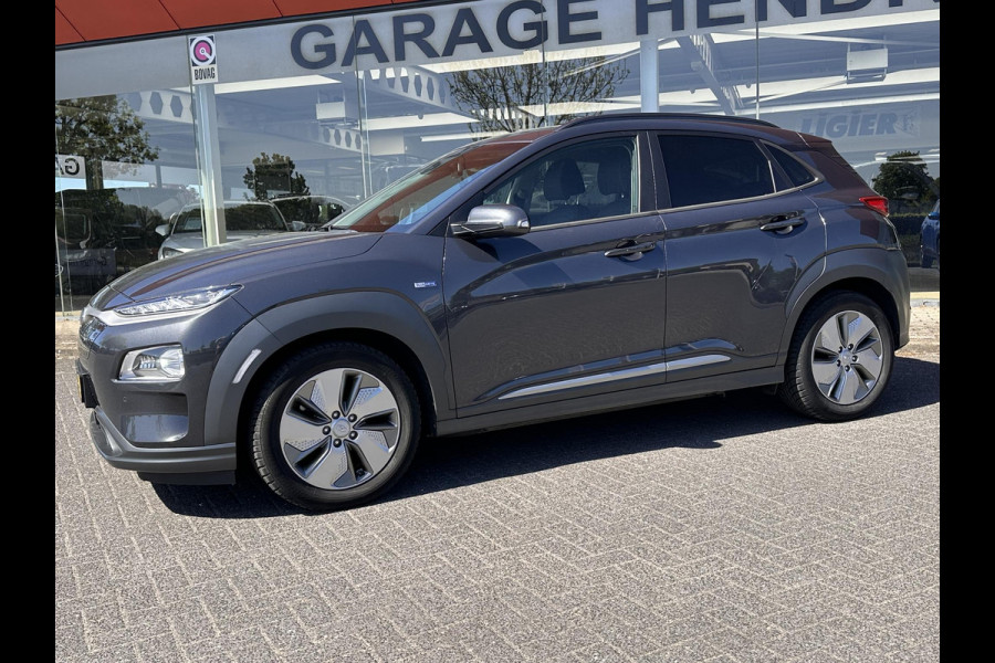 Hyundai Kona EV Limited 64 kWh | SOH: 95,3% | Leder | Full LED | Camera | Blindspot | Navi | Climate | Adaptive CC |