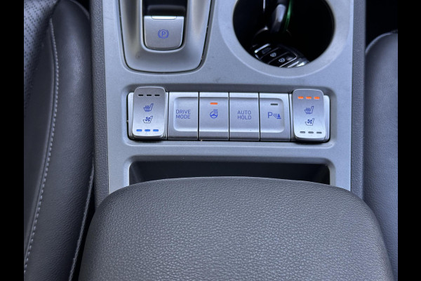 Hyundai Kona EV Limited 64 kWh | SOH: 95,3% | Leder | Full LED | Camera | Blindspot | Navi | Climate | Adaptive CC |