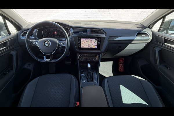 Volkswagen Tiguan 1.5 TSI ACT Highline R-Line Automaat Pdc V+A Dab+ Carplay Adapt Cruise Navigatie Led