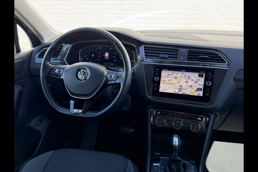 Volkswagen Tiguan 1.5 TSI ACT Highline R-Line Automaat Pdc V+A Dab+ Carplay Adapt Cruise Navigatie Led