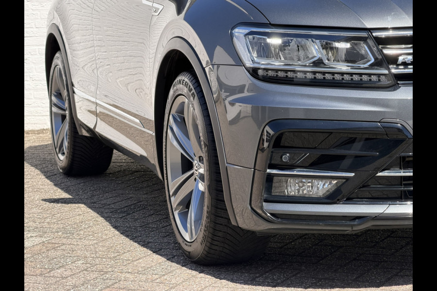 Volkswagen Tiguan 1.5 TSI ACT Highline R-Line Automaat Pdc V+A Dab+ Carplay Adapt Cruise Navigatie Led